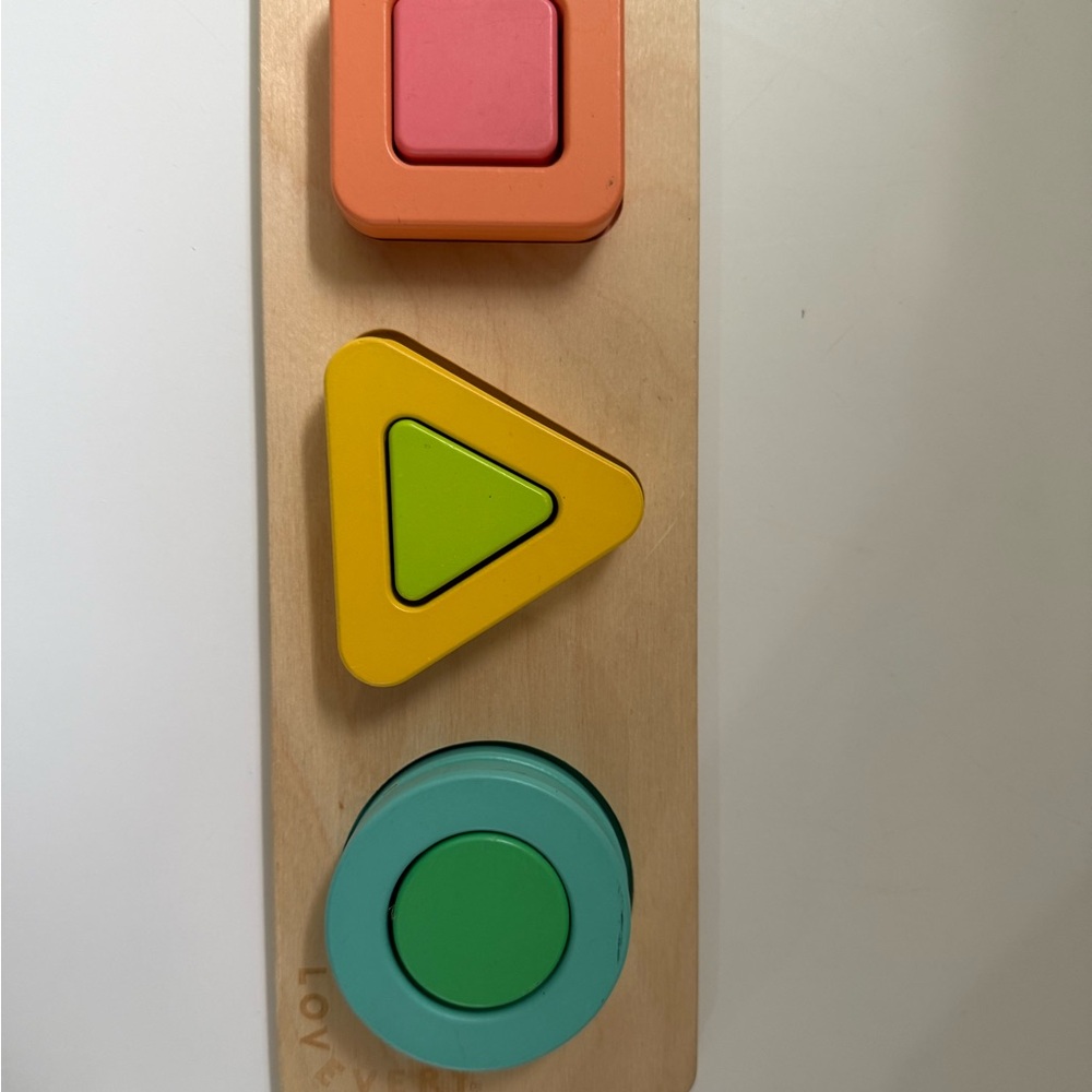 Lovevery shape puzzle